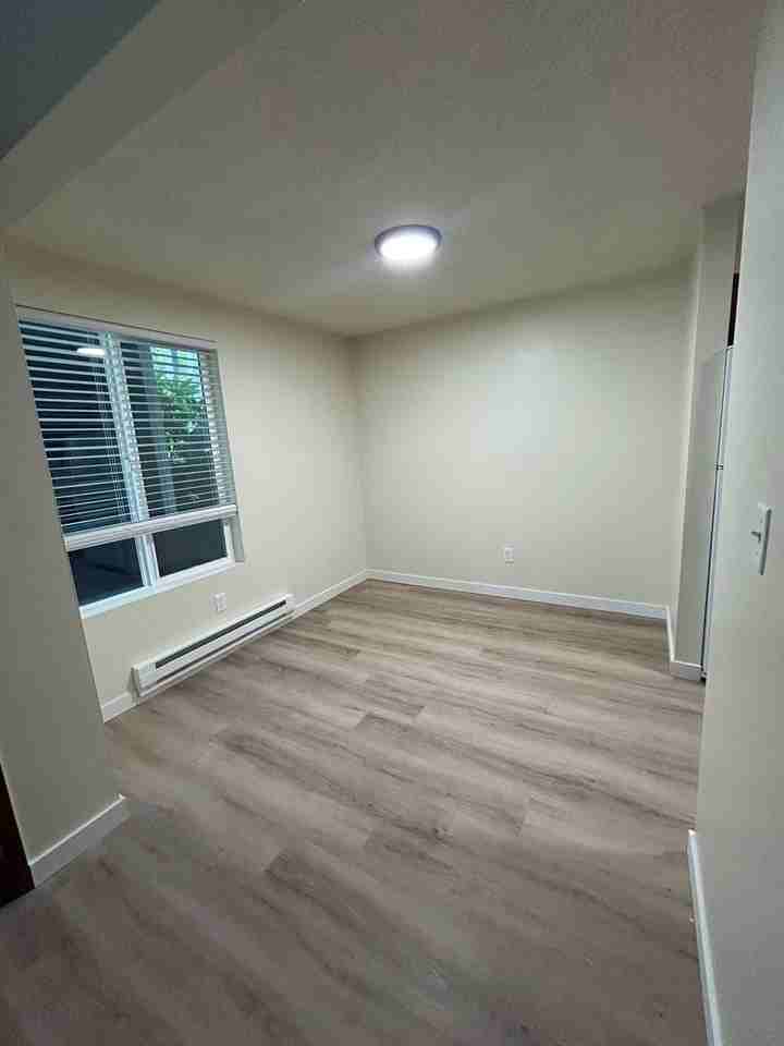 2780 Nw 29th St #C - Photo 4 of 10