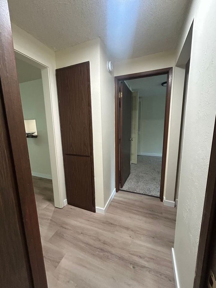 2780 Nw 29th St #C - Photo 6 of 10