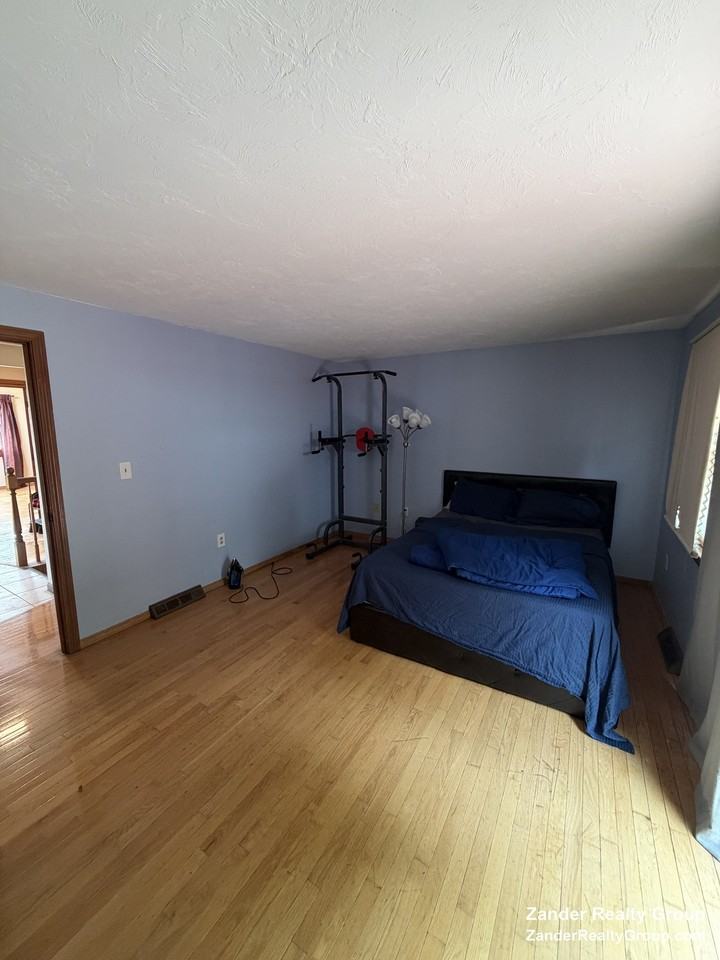 56 Boylston St #36 - Photo 3 of 12