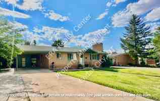 featured image of 282 S Dewey Ave