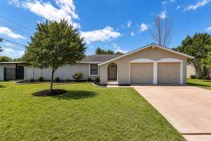 featured image of 1105 Green Meadow Dr