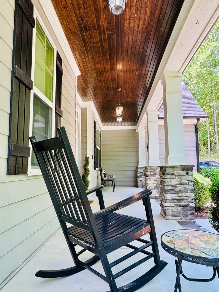 3658 Pleasants Ridge Dr - Photo 3 of 33