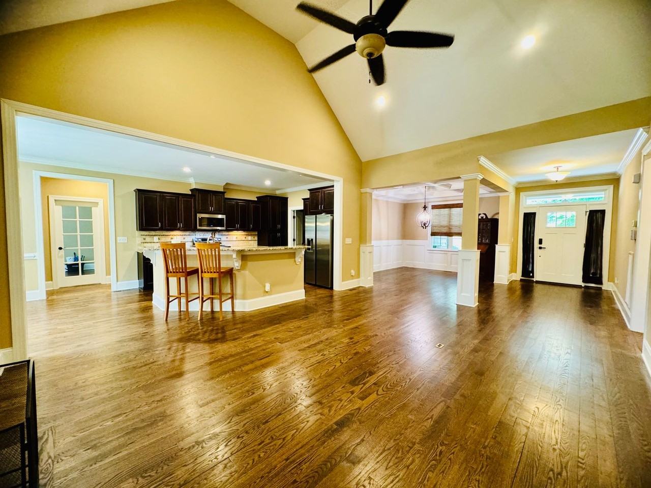3658 Pleasants Ridge Dr - Photo 7 of 33