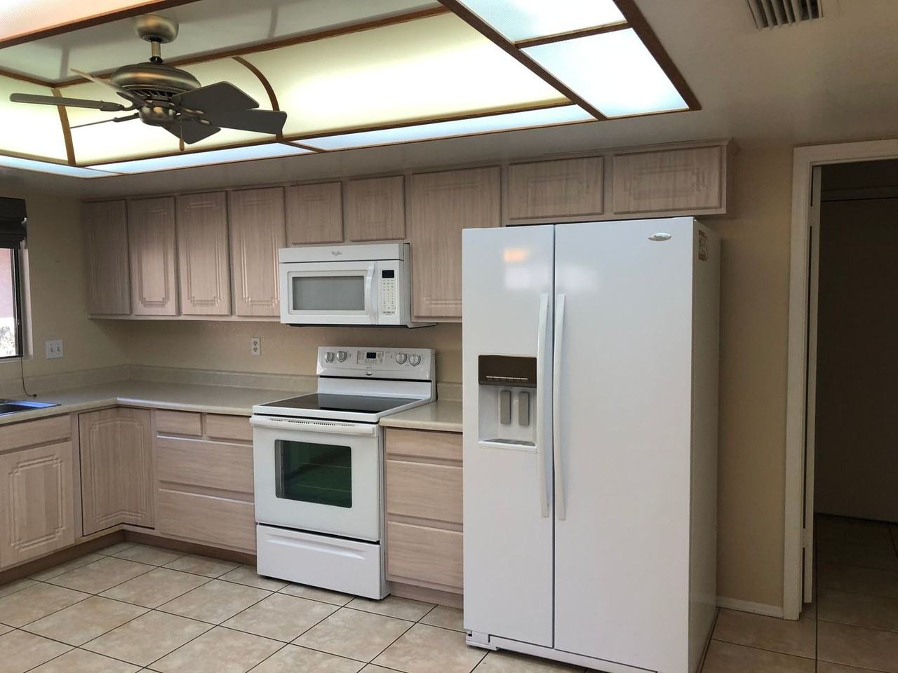 1887 Leisure World - Photo 6 of 50