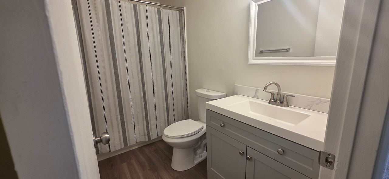 7206 S Ravenswood Way - Photo 7 of 12