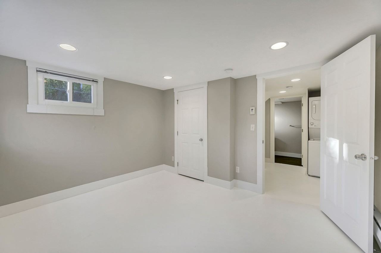 805 26th Ave - Photo 7 of 14