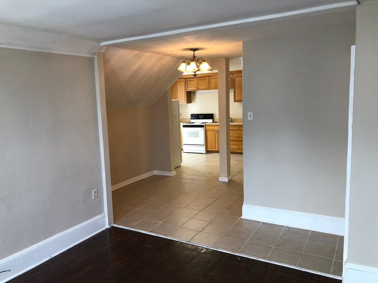 45 Maplewood Ave - Photo 6 of 39