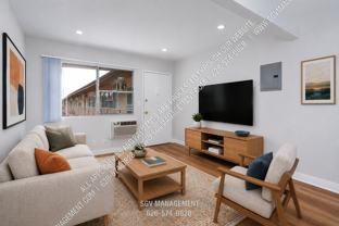 liv209 - Photo 1 of 1