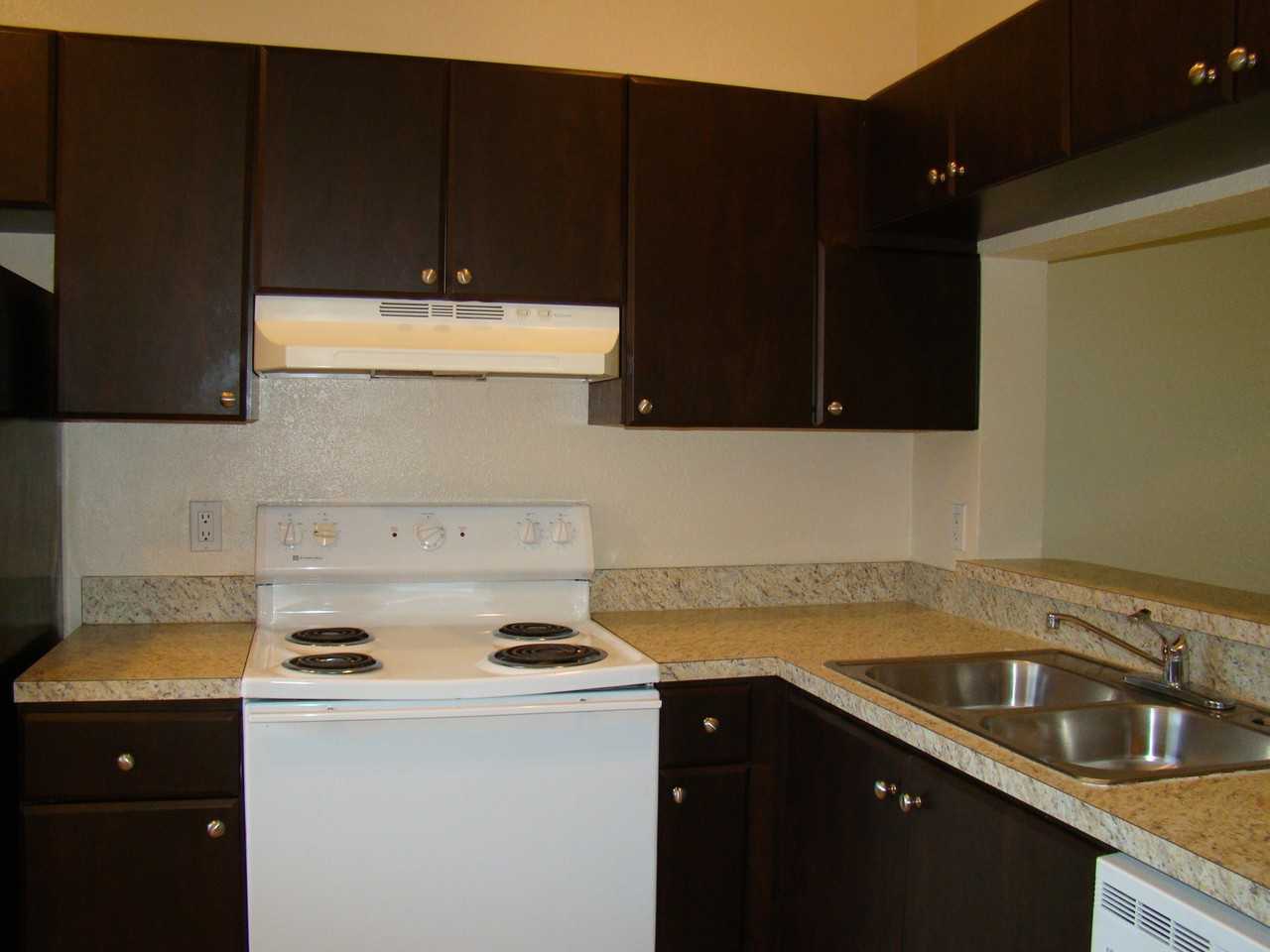 11569 Nw 45th St - Photo 2 of 9