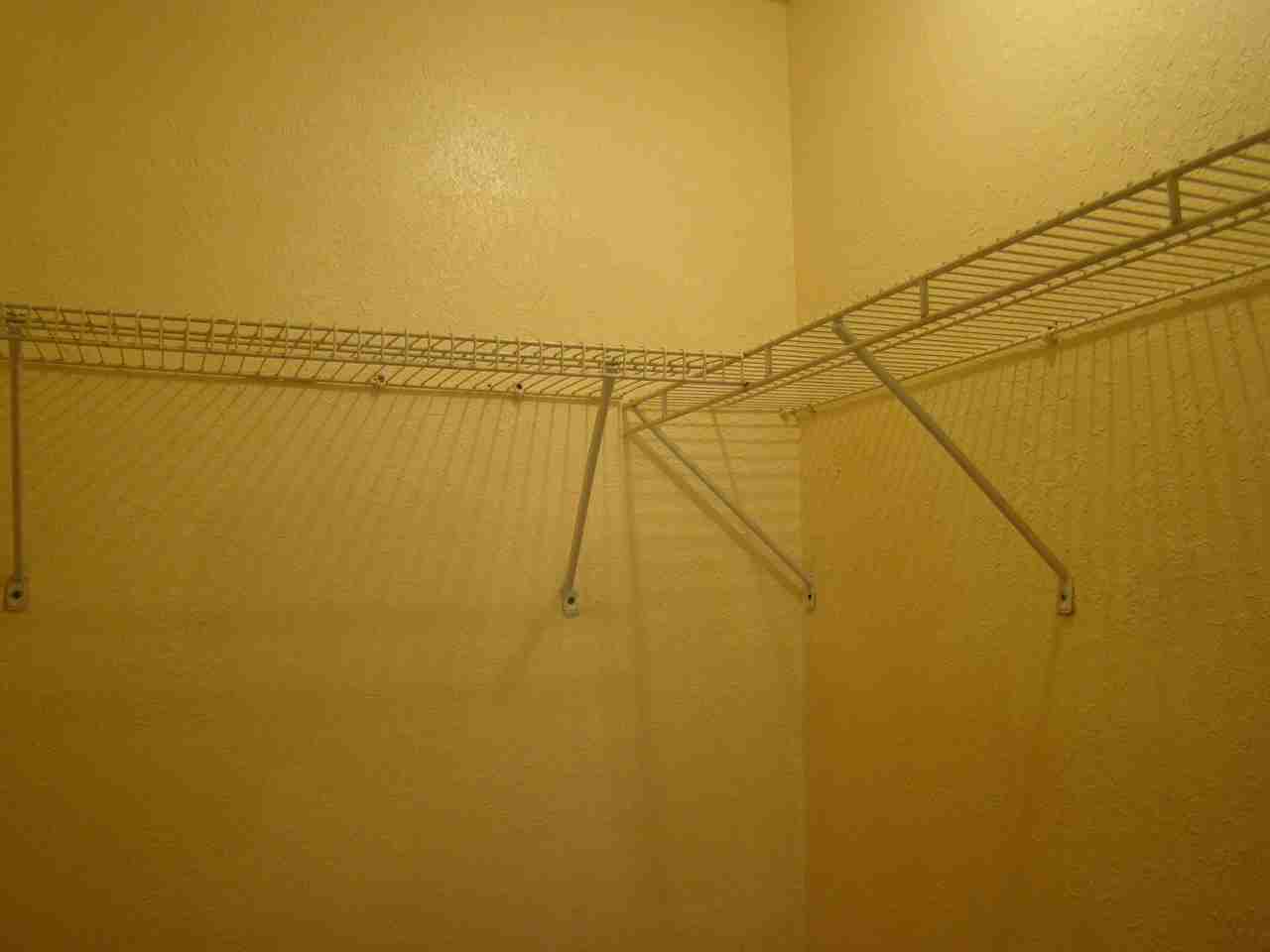 11569 Nw 45th St - Photo 4 of 9