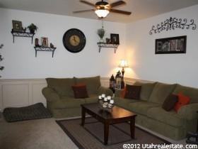 670 S 1545 W - Photo 7 of 25