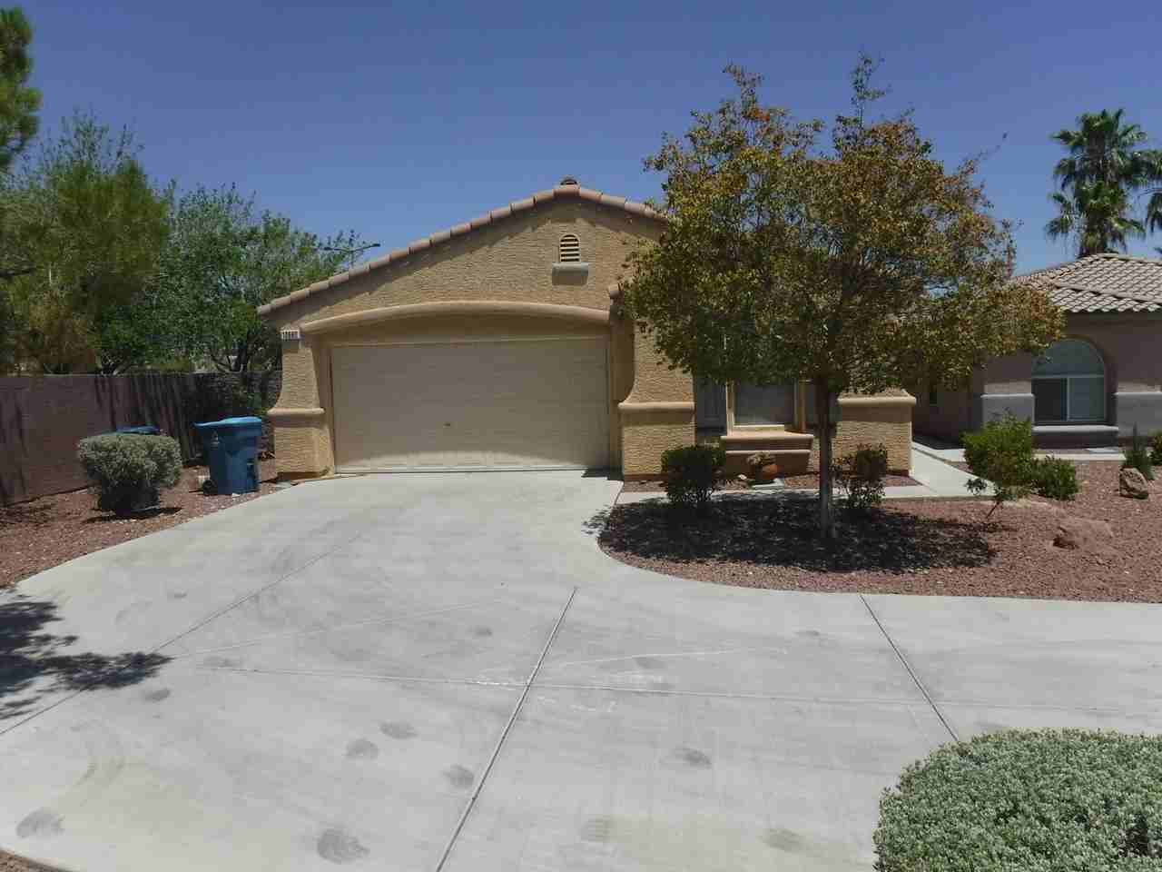 10680 Foggy Glen Ave - Photo 2 of 12
