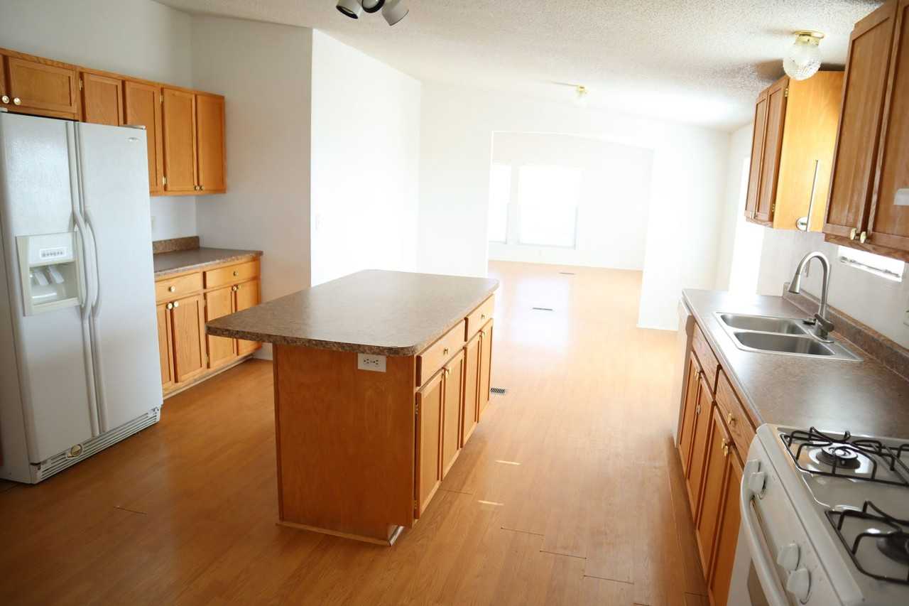 5181 E Shirley Dr - Photo 4 of 44