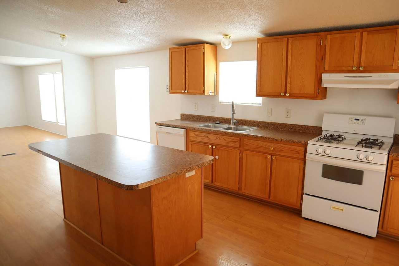 5181 E Shirley Dr - Photo 5 of 44