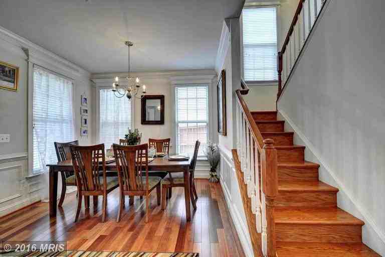 3041 Moore Ln - Photo 4 of 6
