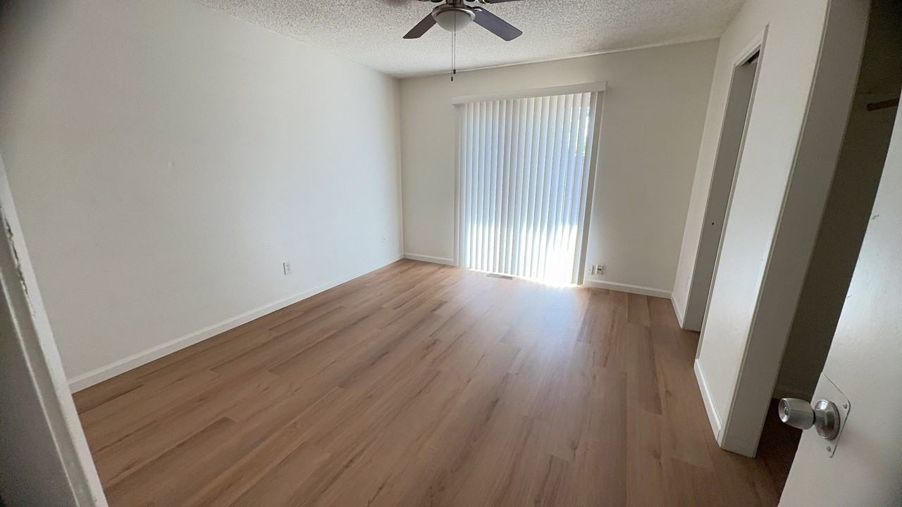 2705 Rockwood Pl - Photo 5 of 13