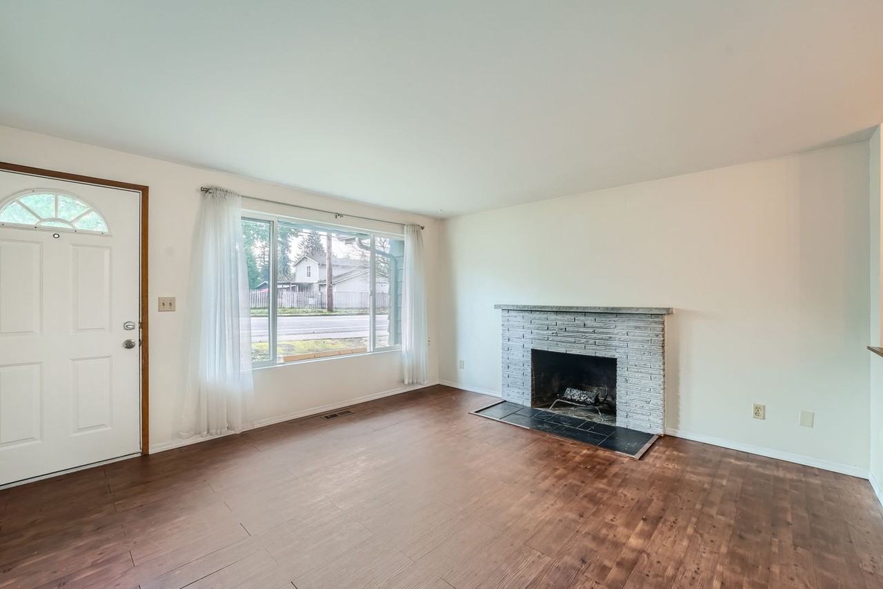 4012 S 288th St - Photo 2 of 11