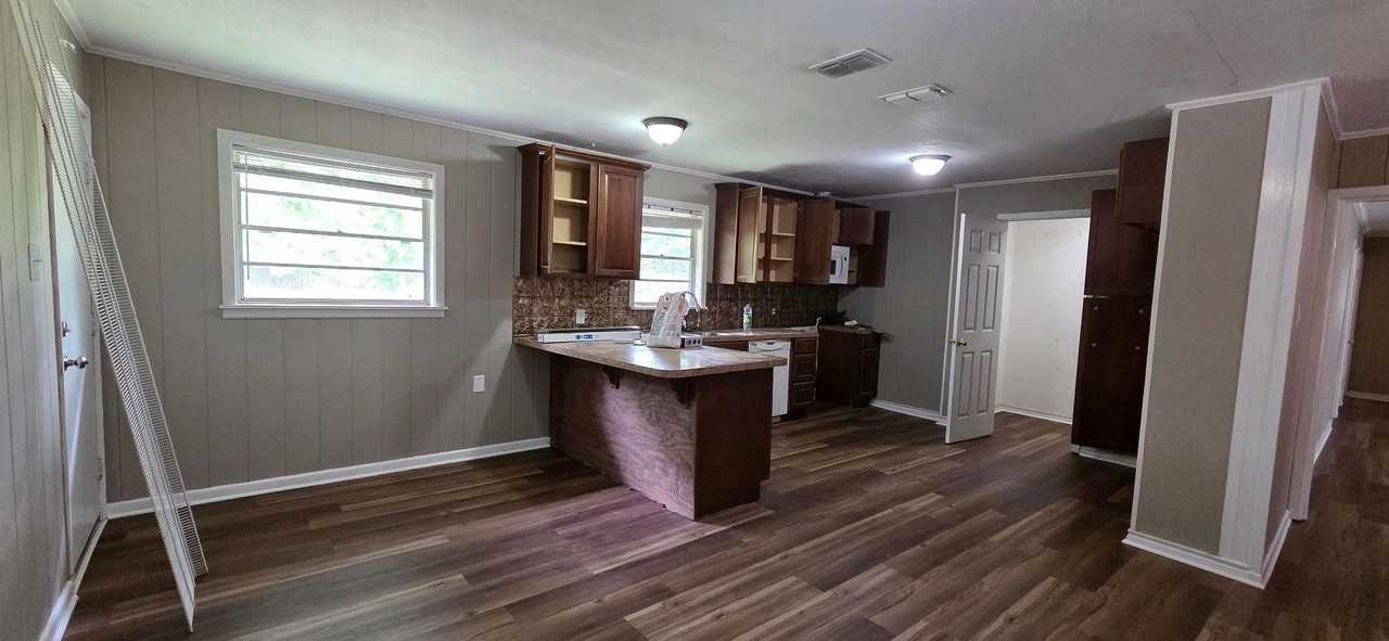 117 E Hoyt Dr - Photo 5 of 15