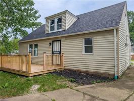 featured image of 14817 Naples Ave