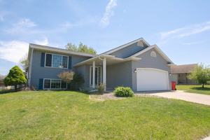 featured image of 2988 Bandel Ct Nw