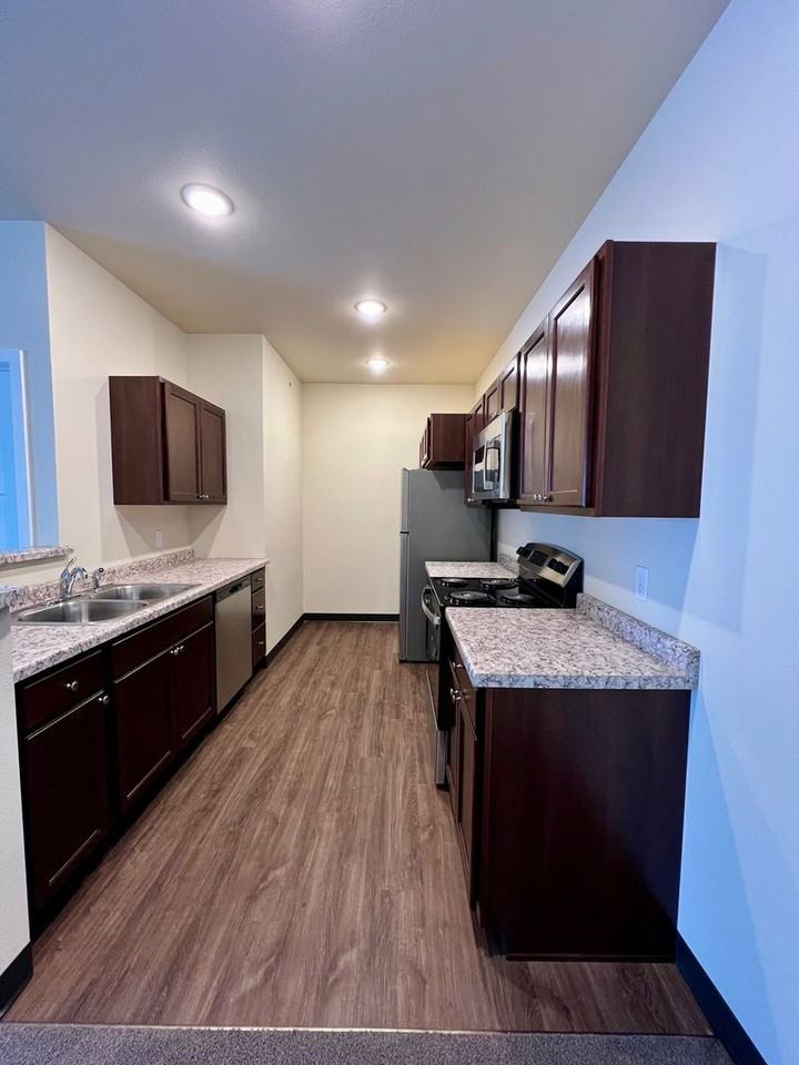 One to Three Bedroom Units located at 749 Meridian Dr in Plover - Photo 7 of 12