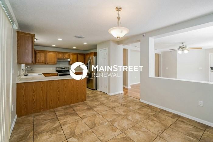 2262 Blackwood Dr - Photo 6 of 16
