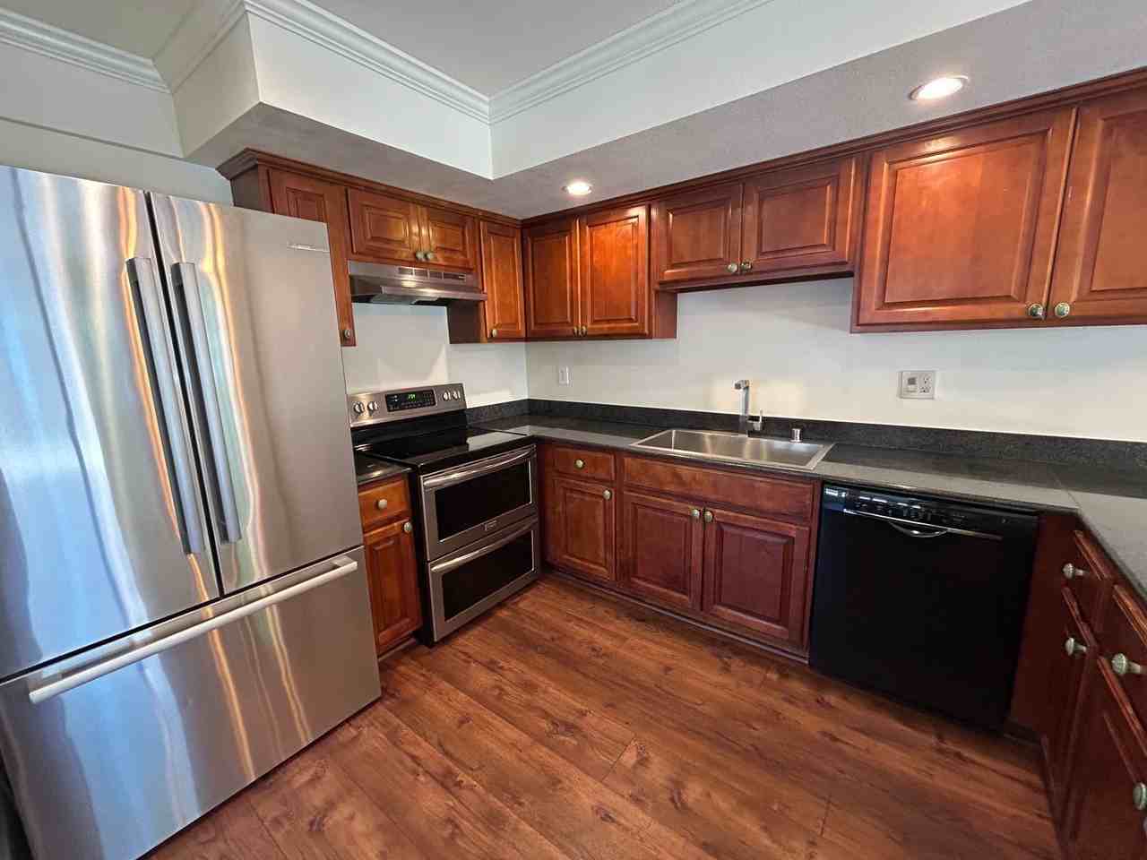 1228 W Roseburg Ave #A - Photo 5 of 26
