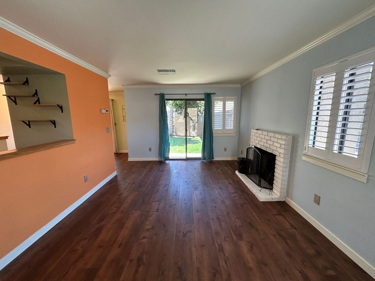 1228 W Roseburg Ave #A - Photo 7 of 26