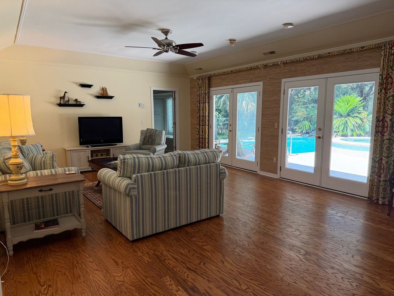 18 Suttlers Row - Photo 5 of 50