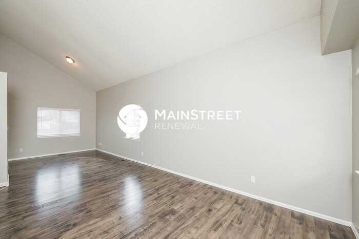 13140 Raritan Ct - Photo 2 of 18