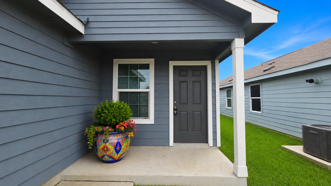 4310 Rapids Way - Photo 3 of 24