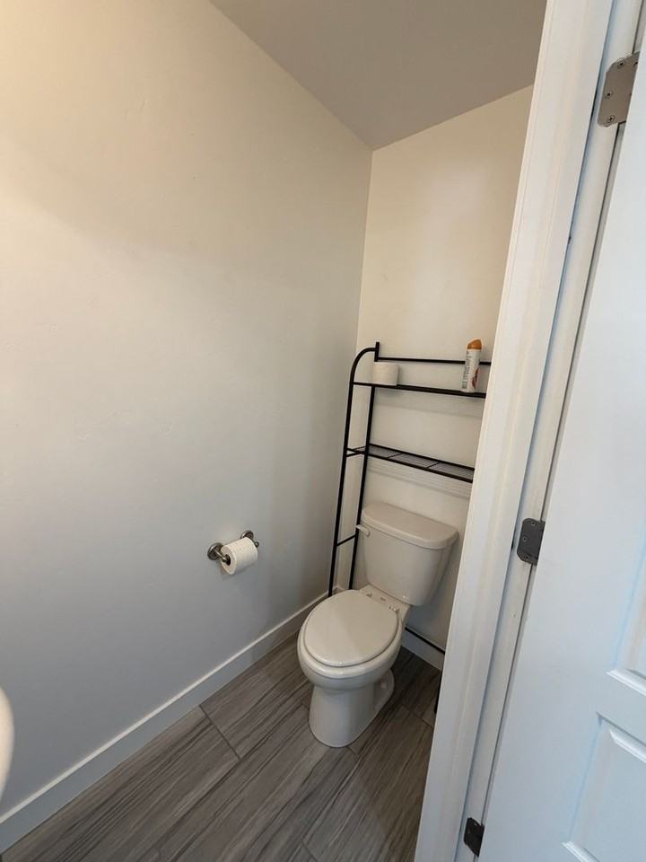 12558 S 1300 W - Photo 4 of 36