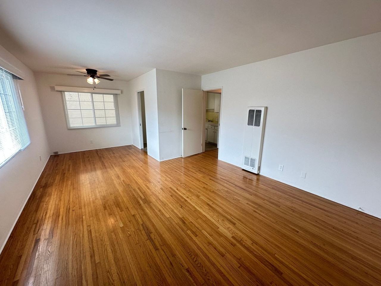 150 Saint Joseph Ave - Photo 2 of 11