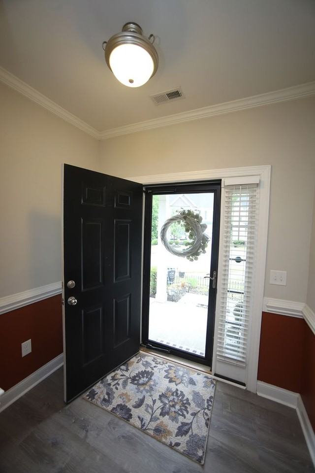 709 Lone Pine Loop - Photo 3 of 22