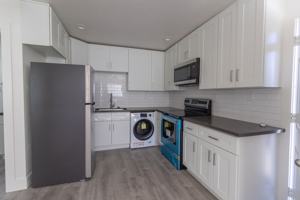 featured image of 433 Grant St