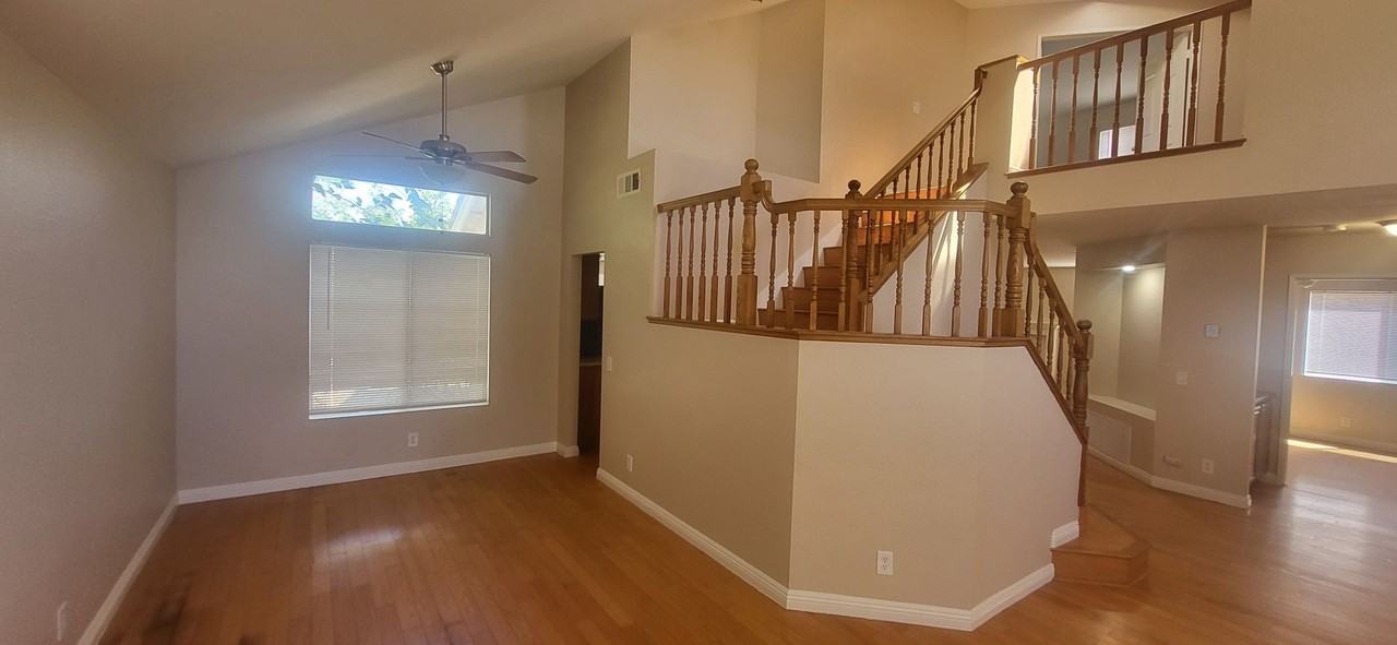 2057 Rosemary Ct - Photo 4 of 28