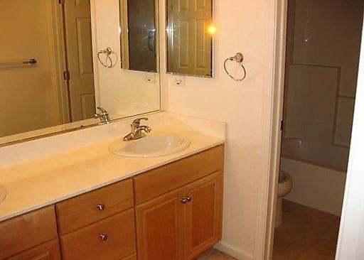 1111 Nancy Ln - Photo 6 of 8