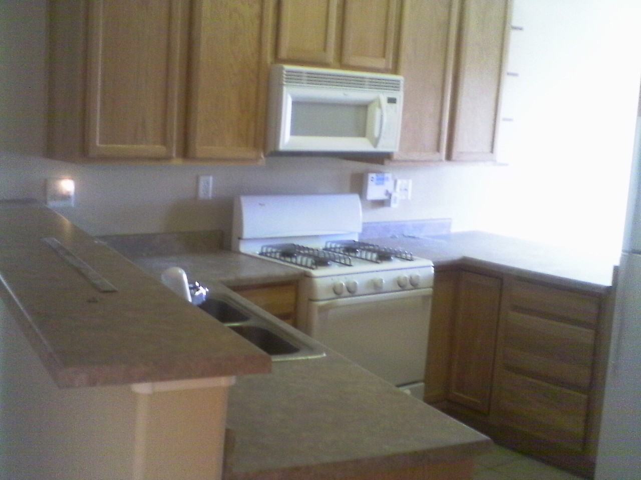 2220 Mayapan Rd Se - Photo 6 of 9