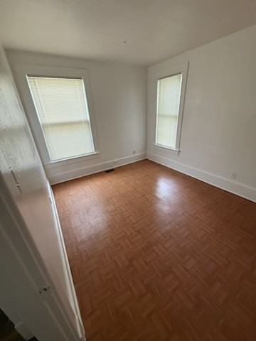 1523 Sw Western Ave - Photo 5 of 13