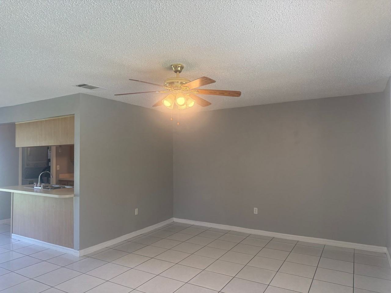 627 Bittern Ct - Photo 7 of 24