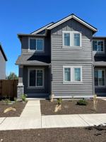 featured image of 2519 Nw Spruce Cone Ln