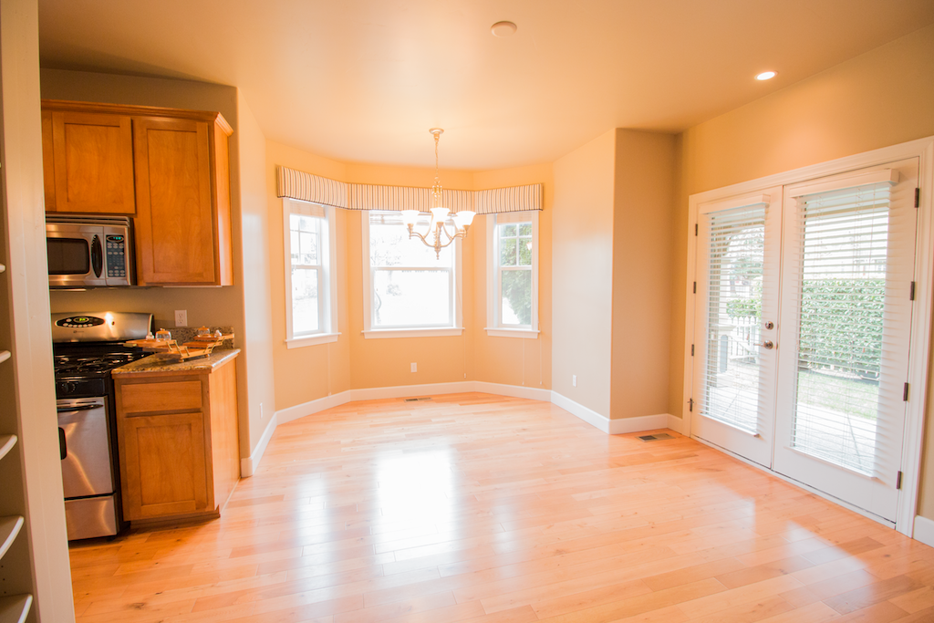 105 Taylor St - Photo 6 of 19