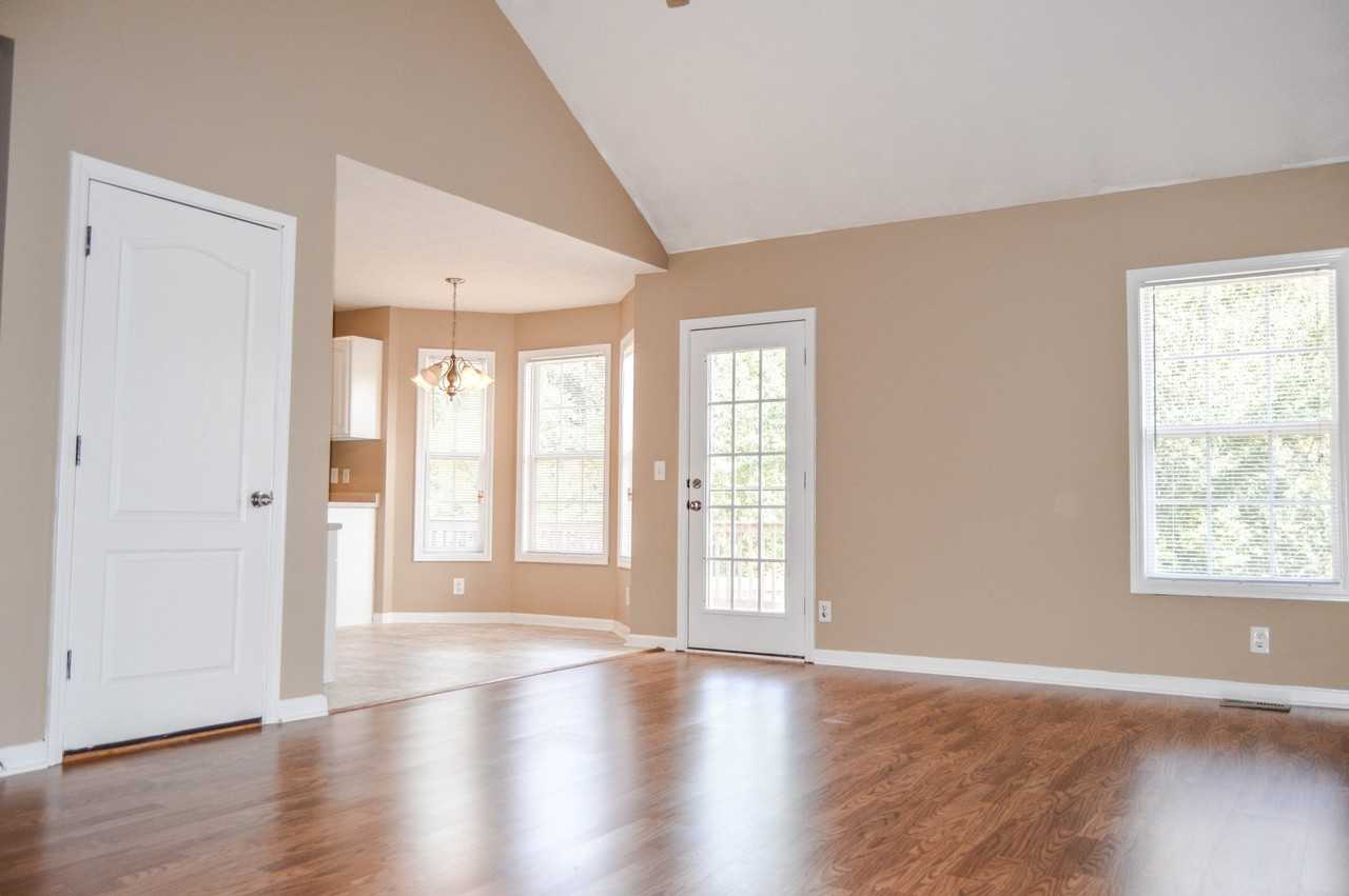 2769 Ridgepole Dr - Photo 4 of 14