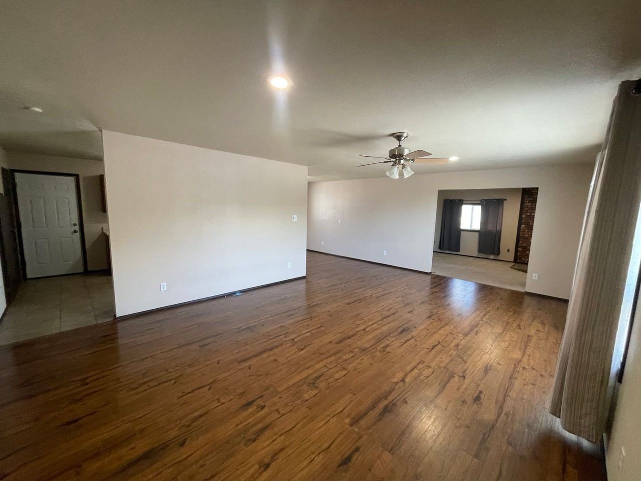 210 W Nelson Rd - Photo 2 of 28