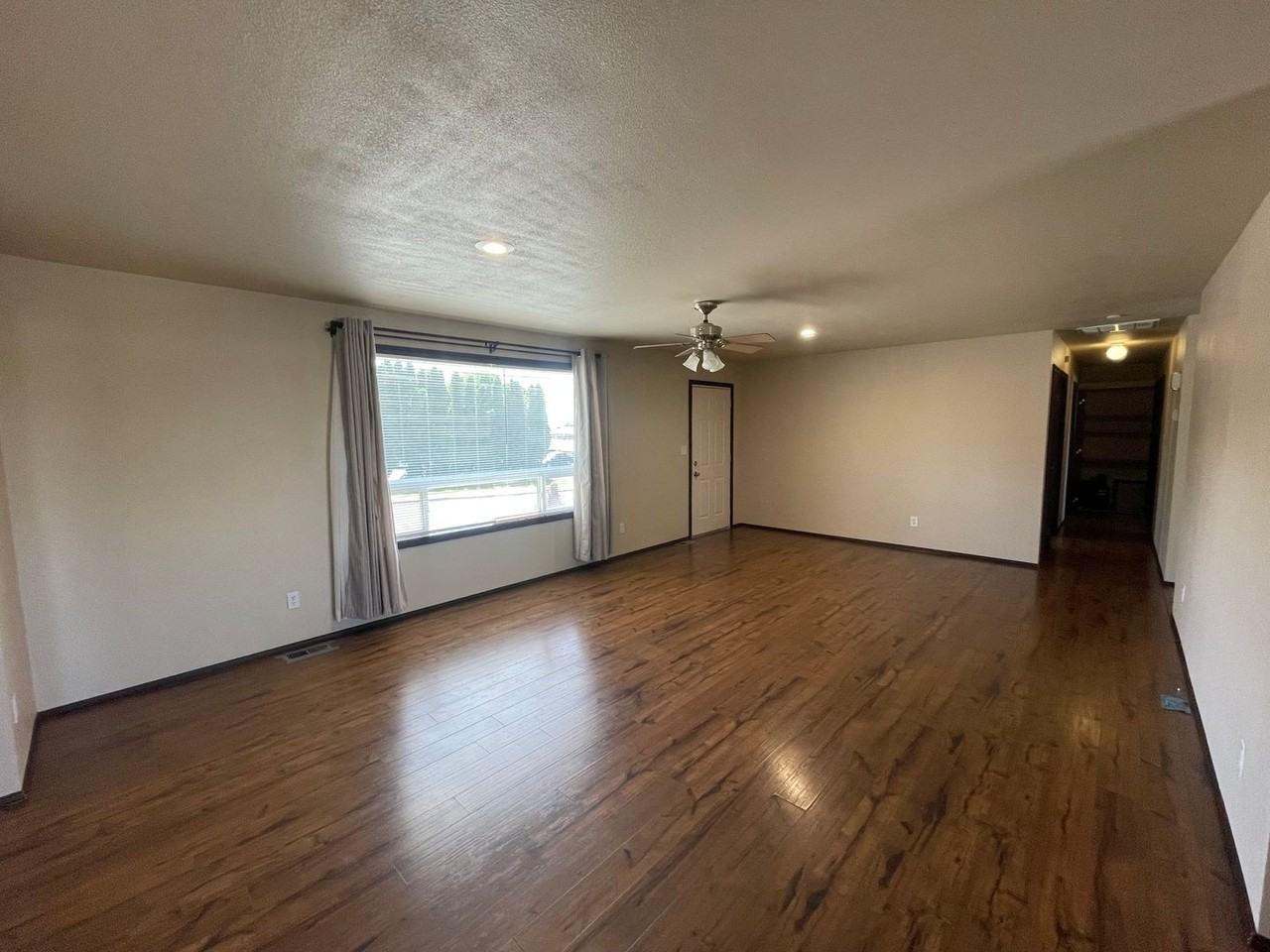 210 W Nelson Rd - Photo 7 of 28