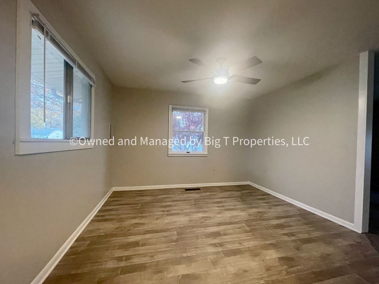 16 Taylor Dr - Photo 3 of 13