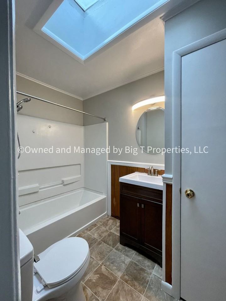 16 Taylor Dr - Photo 6 of 13