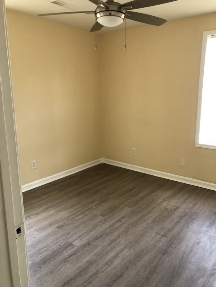 1845 Cannon St - Photo 2 of 3