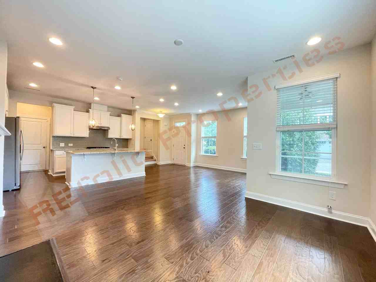 1103 Laurel Twist Rd - Photo 7 of 27