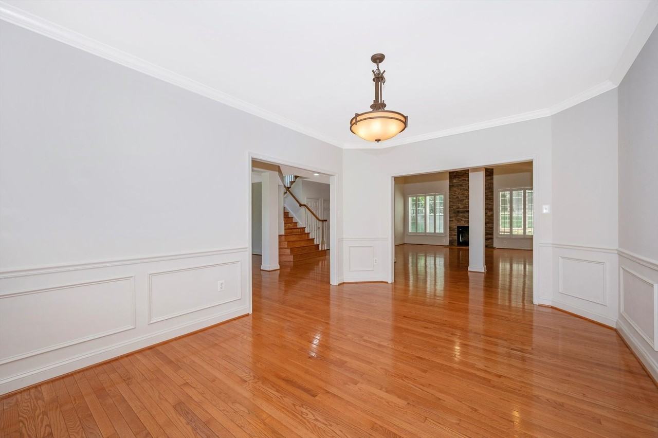 6657 S Clifton Rd - Photo 6 of 50